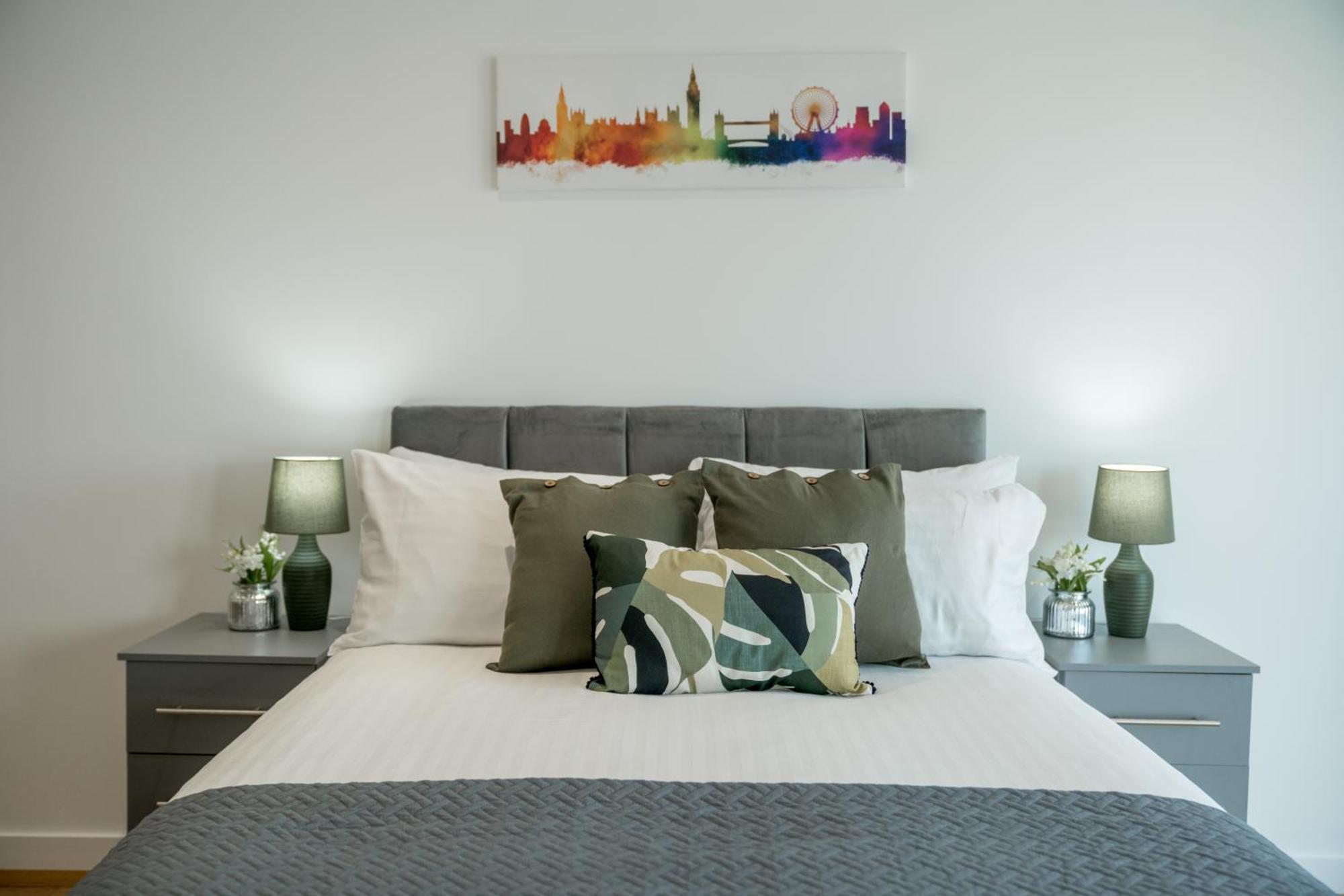 Skyvillion - London River Thames Top Floor Apartments By Woolwich Ferry, Mins To London Excel, O2 Arena , London City Airport With Parking Eksteriør bilde