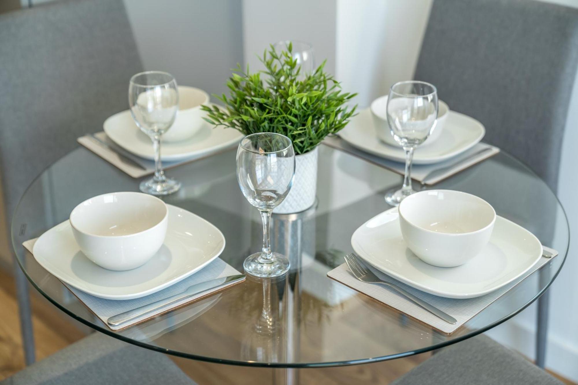 Skyvillion - London River Thames Top Floor Apartments By Woolwich Ferry, Mins To London Excel, O2 Arena , London City Airport With Parking Eksteriør bilde