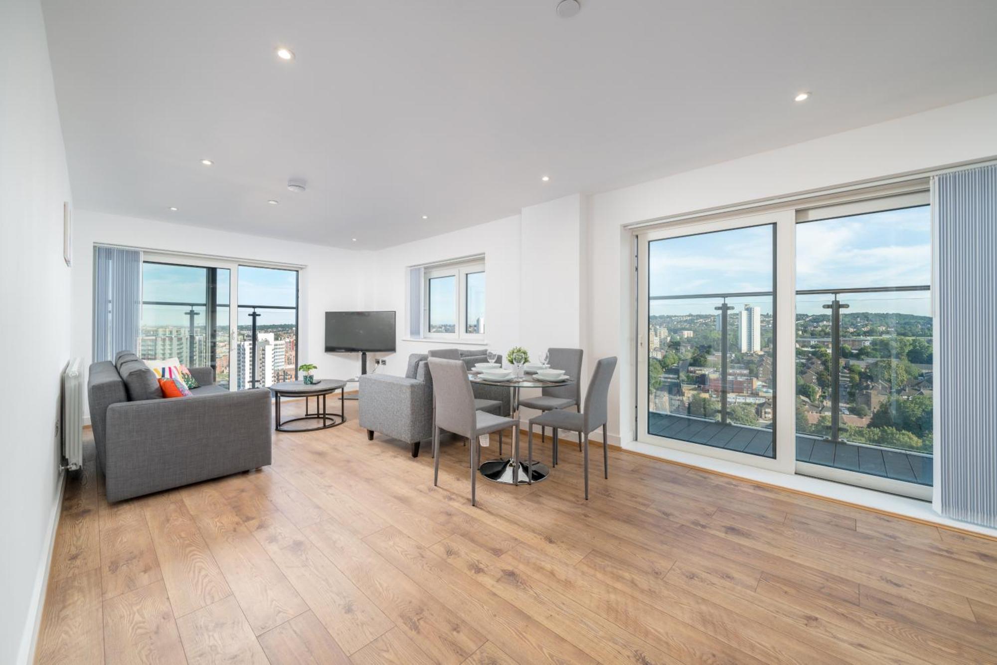 Skyvillion - London River Thames Top Floor Apartments By Woolwich Ferry, Mins To London Excel, O2 Arena , London City Airport With Parking Eksteriør bilde